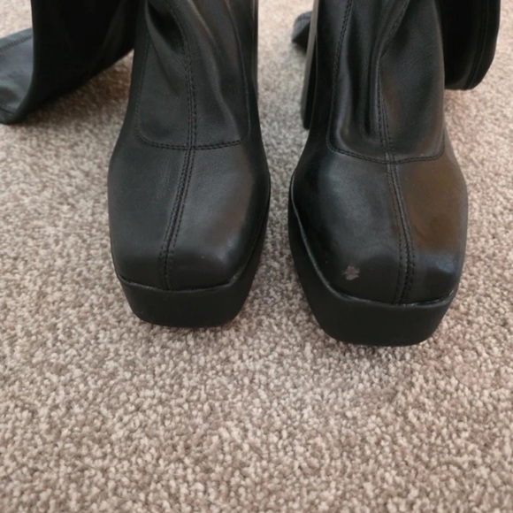 Primark Black Platform Heeled Boots - Picture 3 of 4